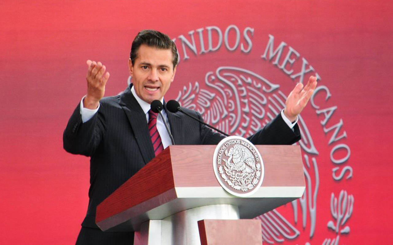 Peña Nieto se convirtió en el "payaso de las cachetadas”: López Obrador