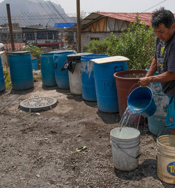 En México 6 de cada 10 viviendas en asentamientos acarrean agua