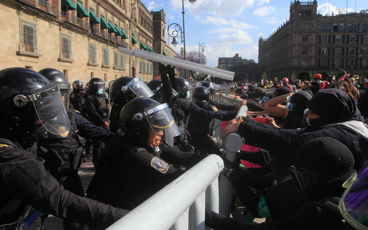 3 mil mujeres policías resguardarán la marcha del 8M en CDMX