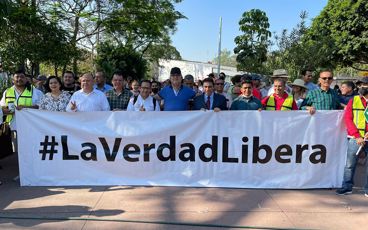 Marchan en Jalisco en defensa de las libertades fundamentales