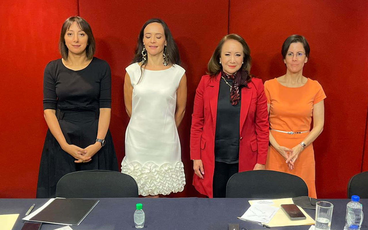 Ministra Yasmín Esquivel presenta panorama de violencia contra la mujer