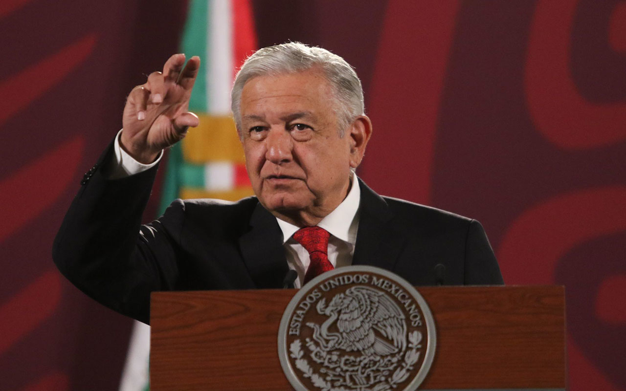 “Hagamos patria”; López Obrador pide a todos sembrar maíz y frijol