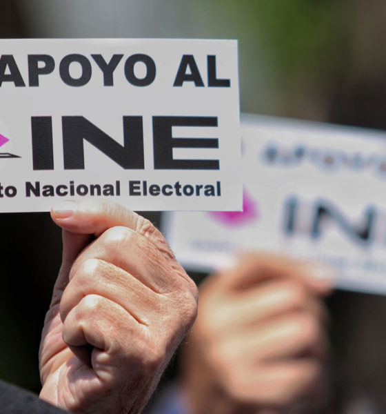 El INE tiene que mantenerse para organizar elecciones: Ricardo Monreal
