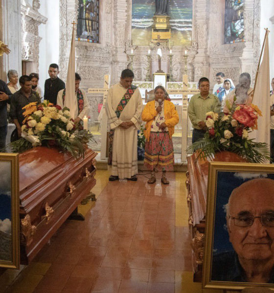 Sepultan a sacerdotes a Chihuahua; “los abrazos ya nos nos alcanzan para cubrir los balazos”, advierten jesuitas
