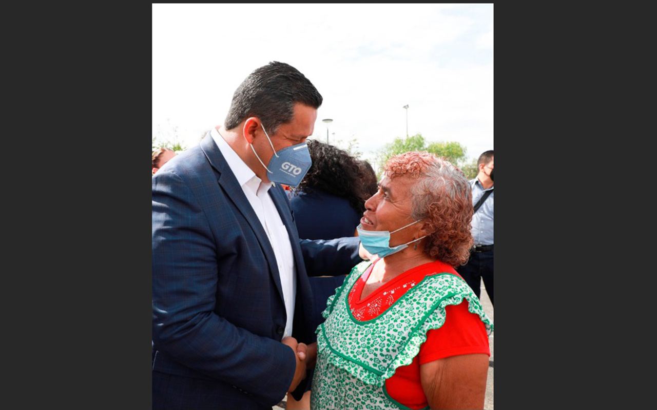 En Guanajuato, la familia constituye el mayor valor de la sociedad: gobernador
