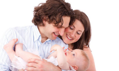 Importante que empresas amplíen licencia de paternidad: ManpowerGroup