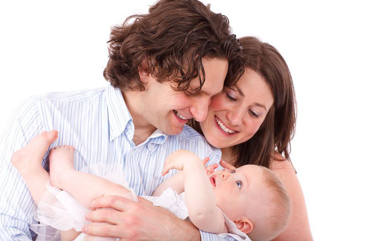 Importante que empresas amplíen licencia de paternidad: ManpowerGroup