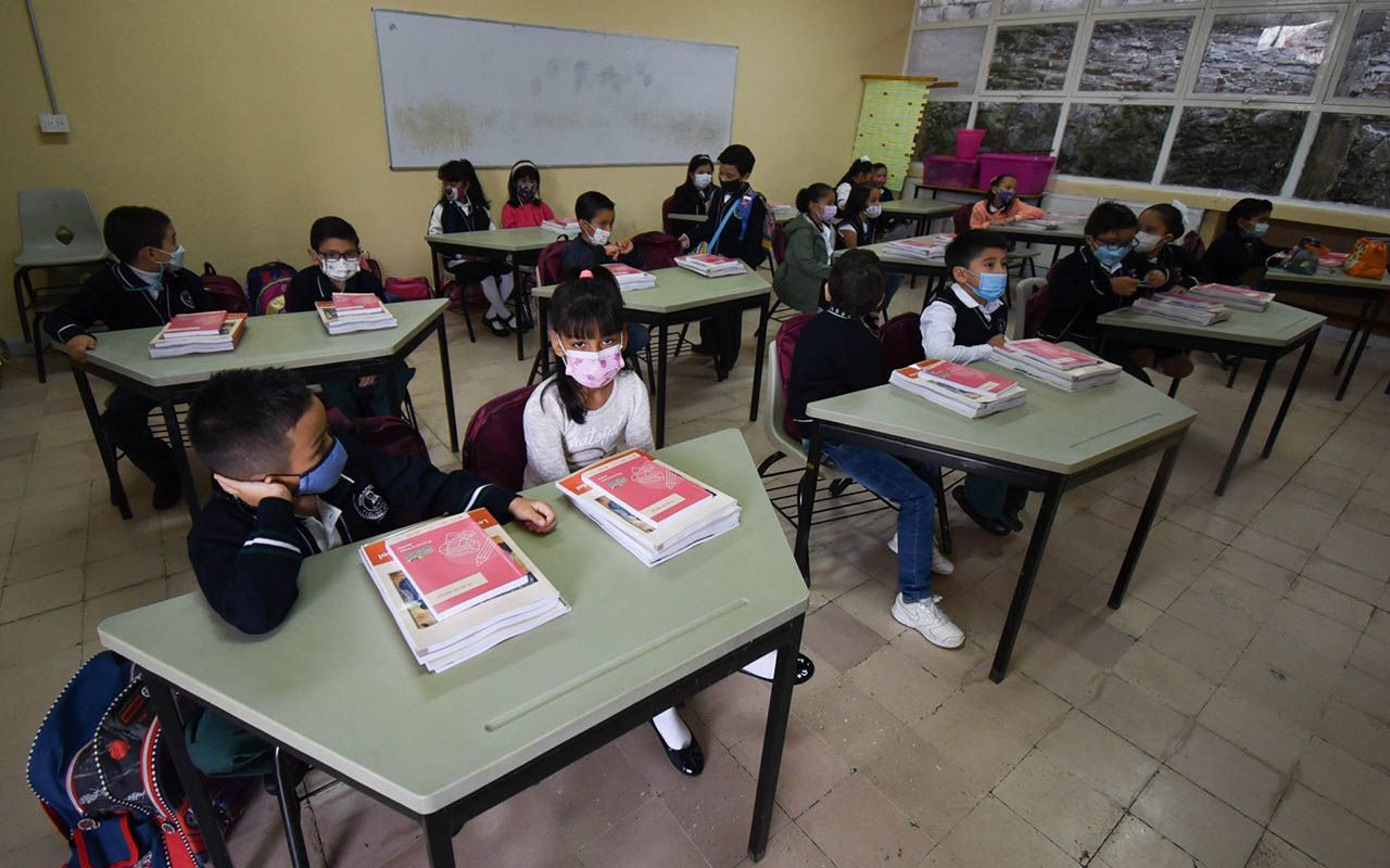 Proponen regreso de 25 mil Escuelas de Tiempo Completo al sistema educativo