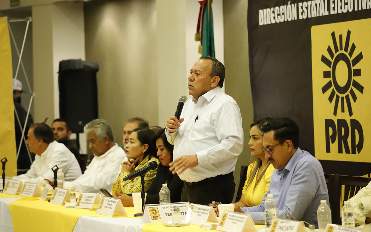 “Coalición Va por México ya murió para el PRD”: Jesús Zambrano