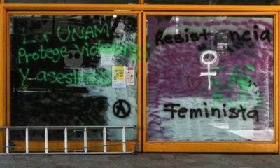 UNAM condena “violencia brutal” de colectivos feministas al patrimonio de la Universidad