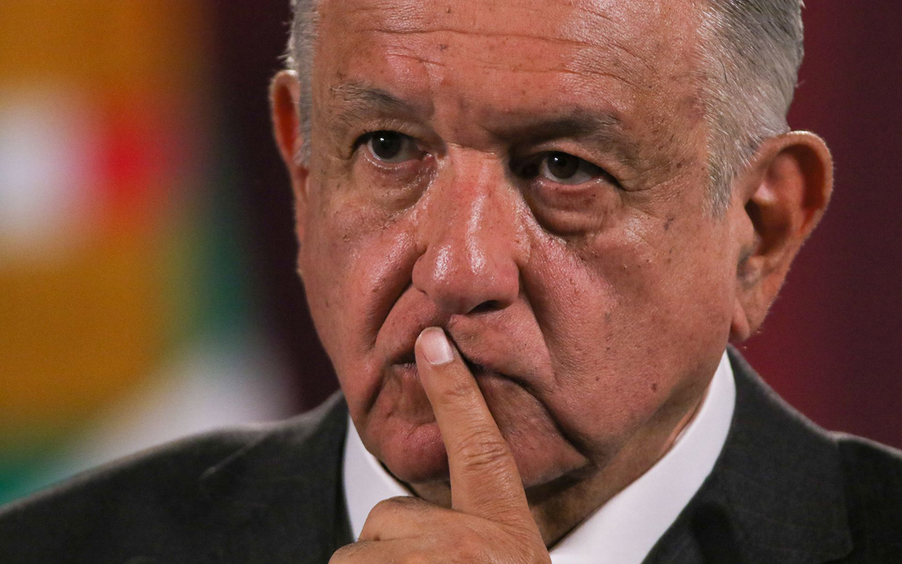 Acusan que López Obrador plagió el concepto humanista del PAN