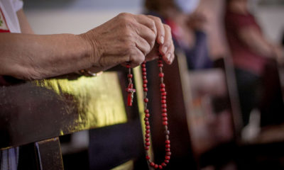 Facebook censura rosario publicado en página católica
