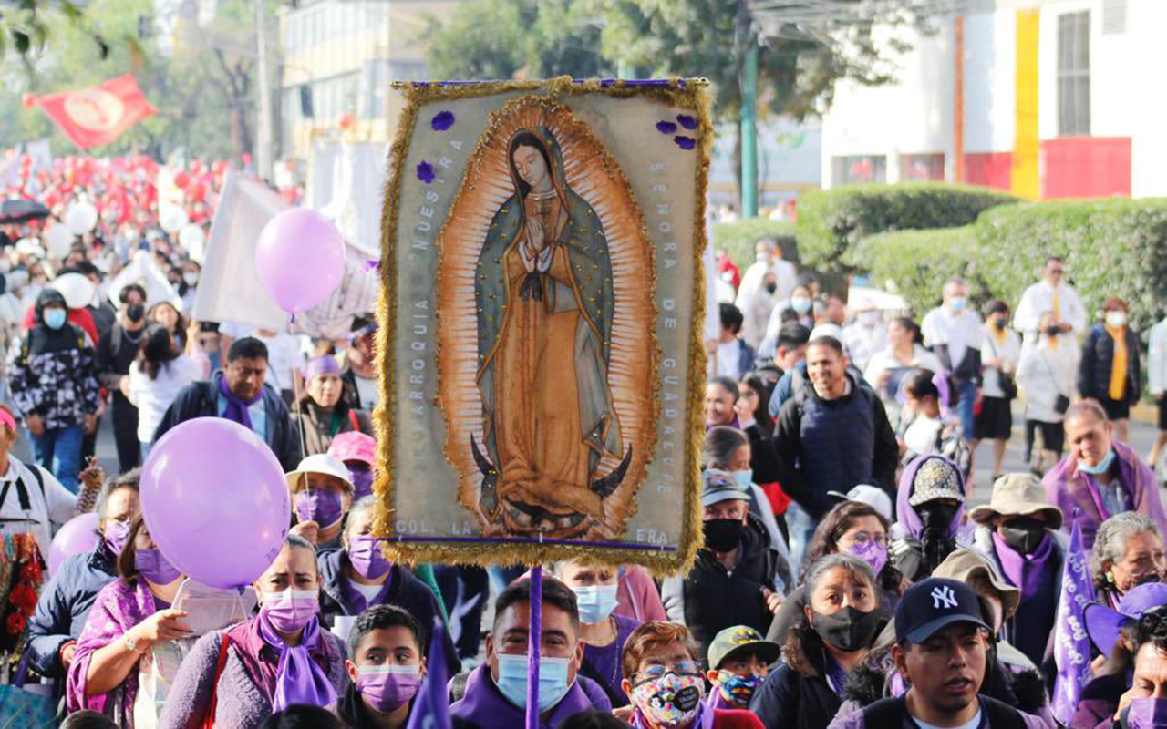Fieles y obispos caminan juntos para pedir por paz en México