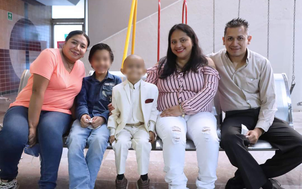 Niño de 5 años toca “la campana de la vida”; está libre de cáncer