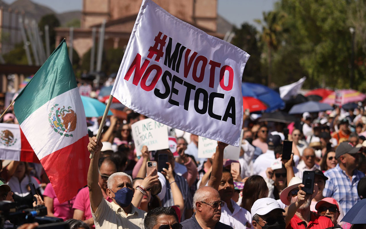La democracia requiere una defensa colectiva: Lorenzo Córdova