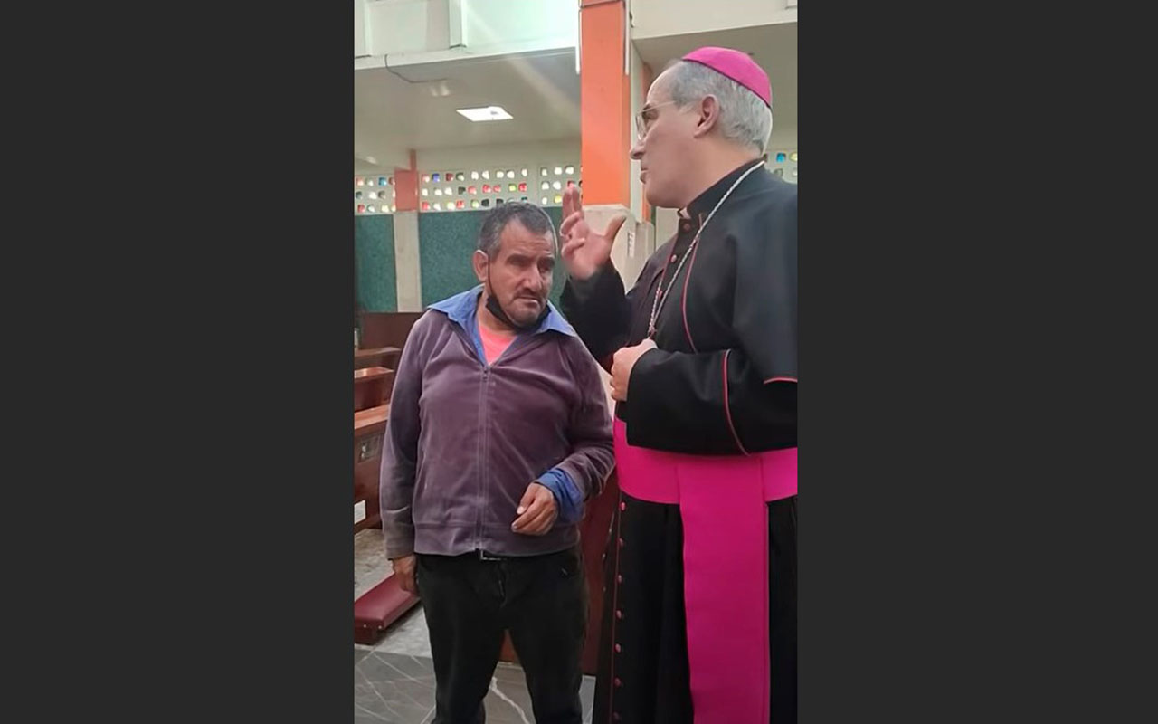 Invidente pide a obispo le describa cómo es la Virgen del Perpetuo Socorro