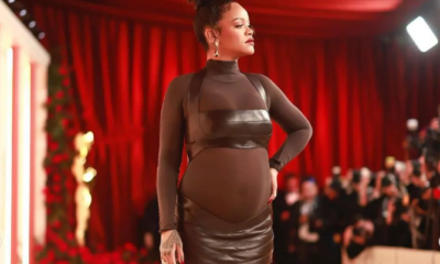 Rihanna ahora sí lució su embarazo en la alfombra champán del Oscar.