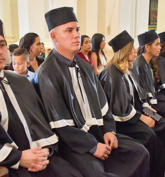 Gobierno de Nicaragua cierra universidades católicas