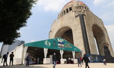 17 Remate de libros llega en Semana Santa al Monumento a la Revolución