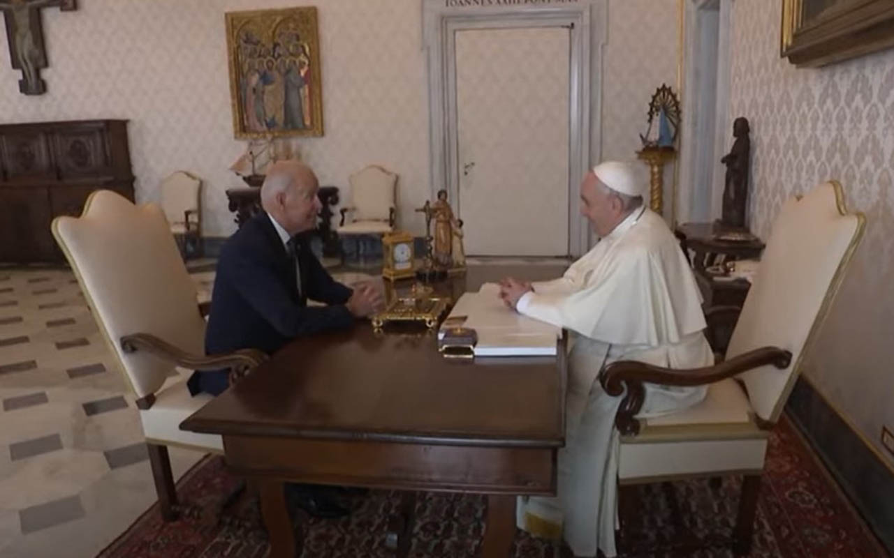 “Papa Francisco tiene un plan para Joe Biden”, revela Kevin McCarthy