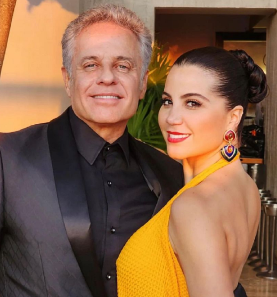 El actor Alexis Ayala y su novia Cinthia Aparicio sorprendieron a sus invitados con el anuncio de su casamiento.