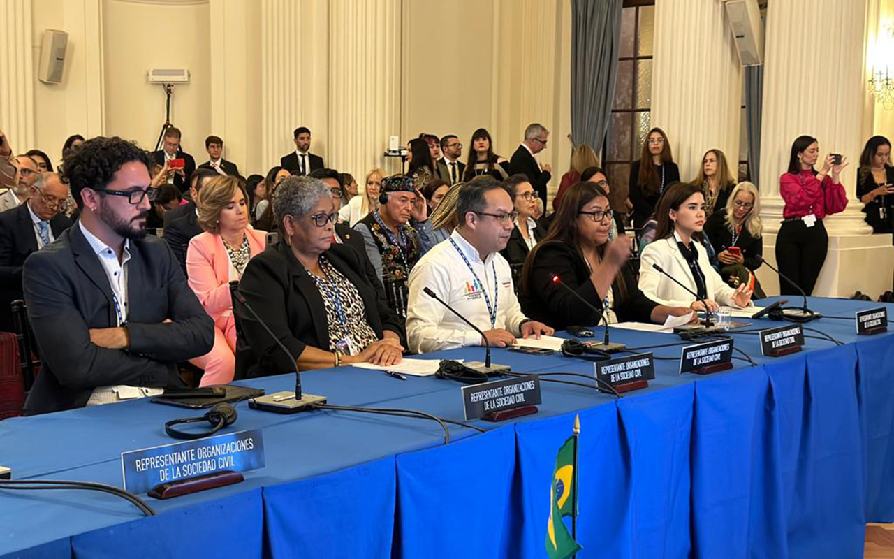 Denuncian ante la OEA la cancelación de la libertad de expresión en México