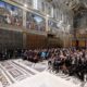 Papa Francisco anima a los artistas a dar "voz a los pobres"