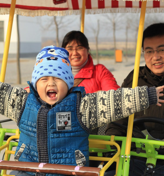 Empresa china ofrece incentivos a empleados para formar familias