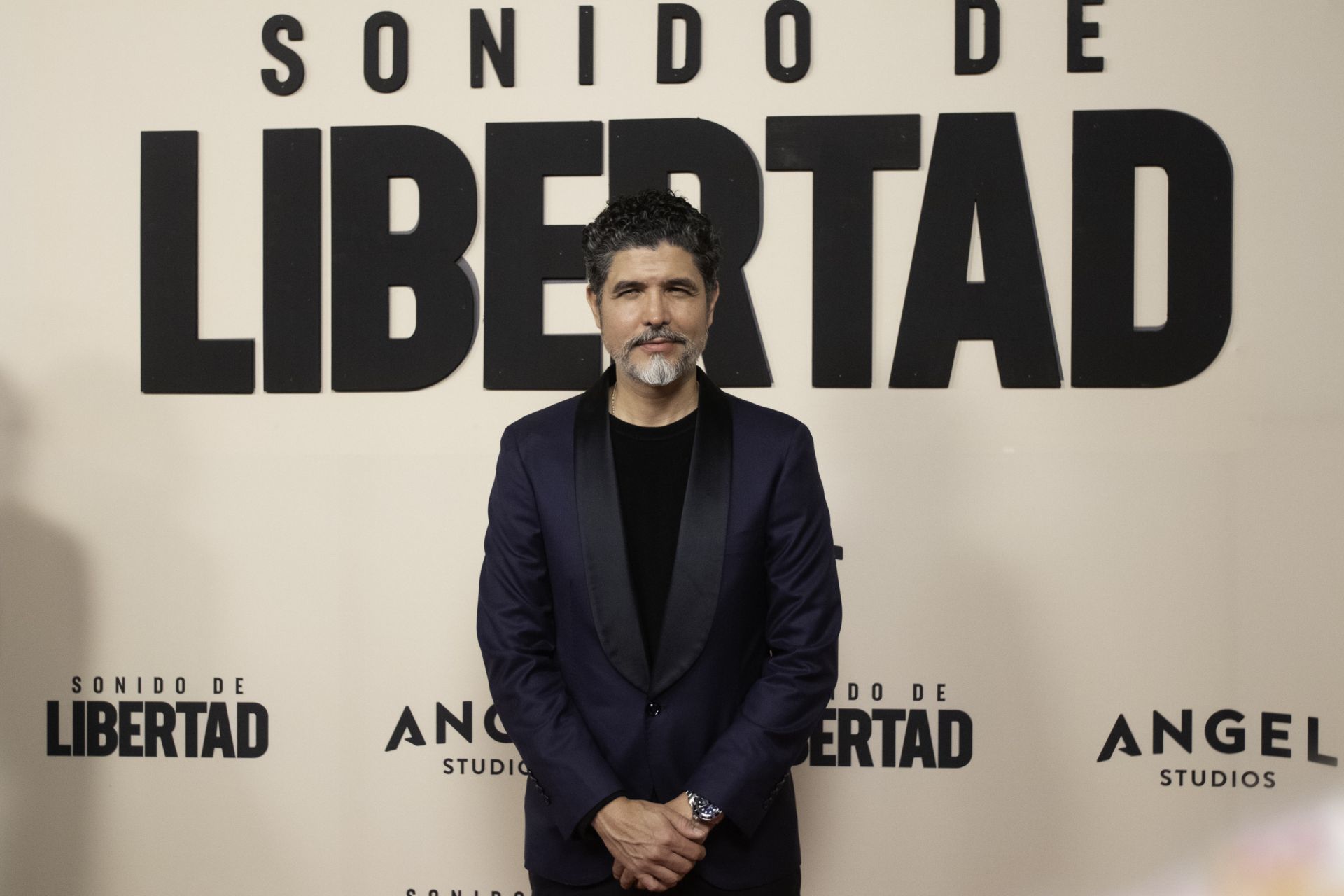 Sonido de Libertad, Alejandro Monteverde