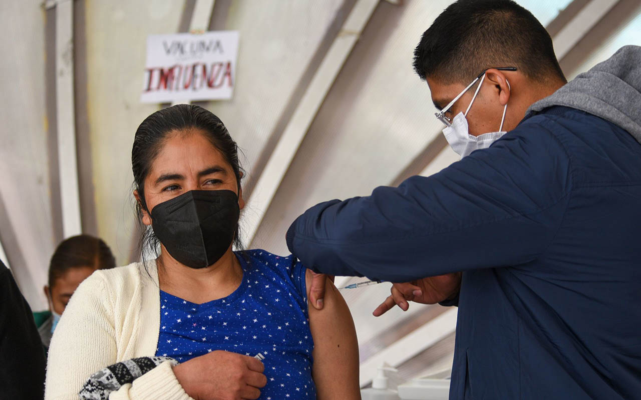 Cofepris autoriza nueva vacuna contra influenza para adultos mayores