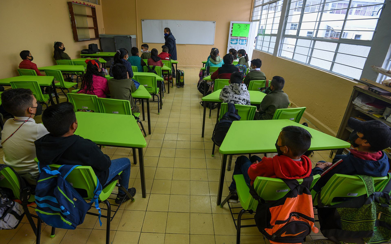 Ciudadanos establecen acuerdo por la educación en Estado de México
