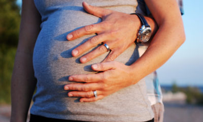 Importancia del apoyo que brinda el hombre durante el embarazo de una madre
