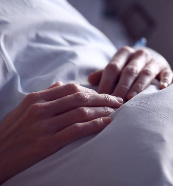 “Elegir la eutanasia es una derrota del sistema de salud”: Éctor Jaime