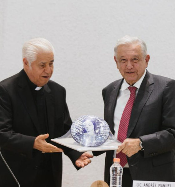 Ante obispos, AMLO destaca el valor de la familia en México