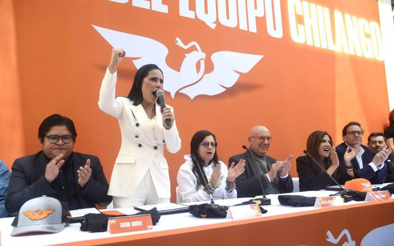 Sandra Cuevas pone énfasis en la institución familiar al postularse para el Senado por Movimiento Ciudadano