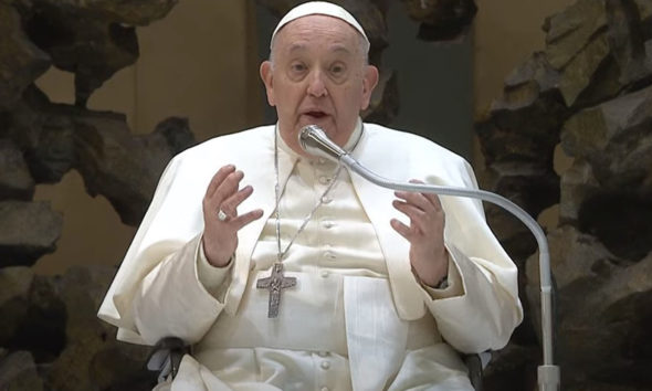 “Que nadie se sienta excluido de la llamada de Dios”, Papa Francisco invita a jóvenes que desconfían de la Iglesia