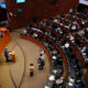 Senado aprueba Ley de Amparo; Oposición acusa que se 'blindan' proyectos del gobierno