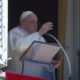 El Vaticano advierte sobre amenazas a la dignidad humana