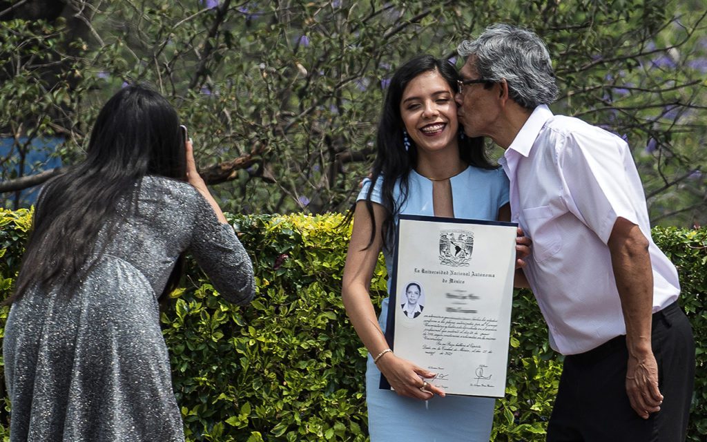 Más padres comprometidos desde el embarazo hasta la educación: especialista