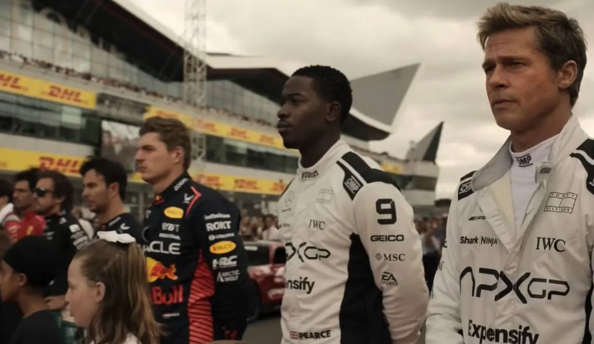 Checo Pérez hace cameo con Brad Pitt en película de Fórmula 1