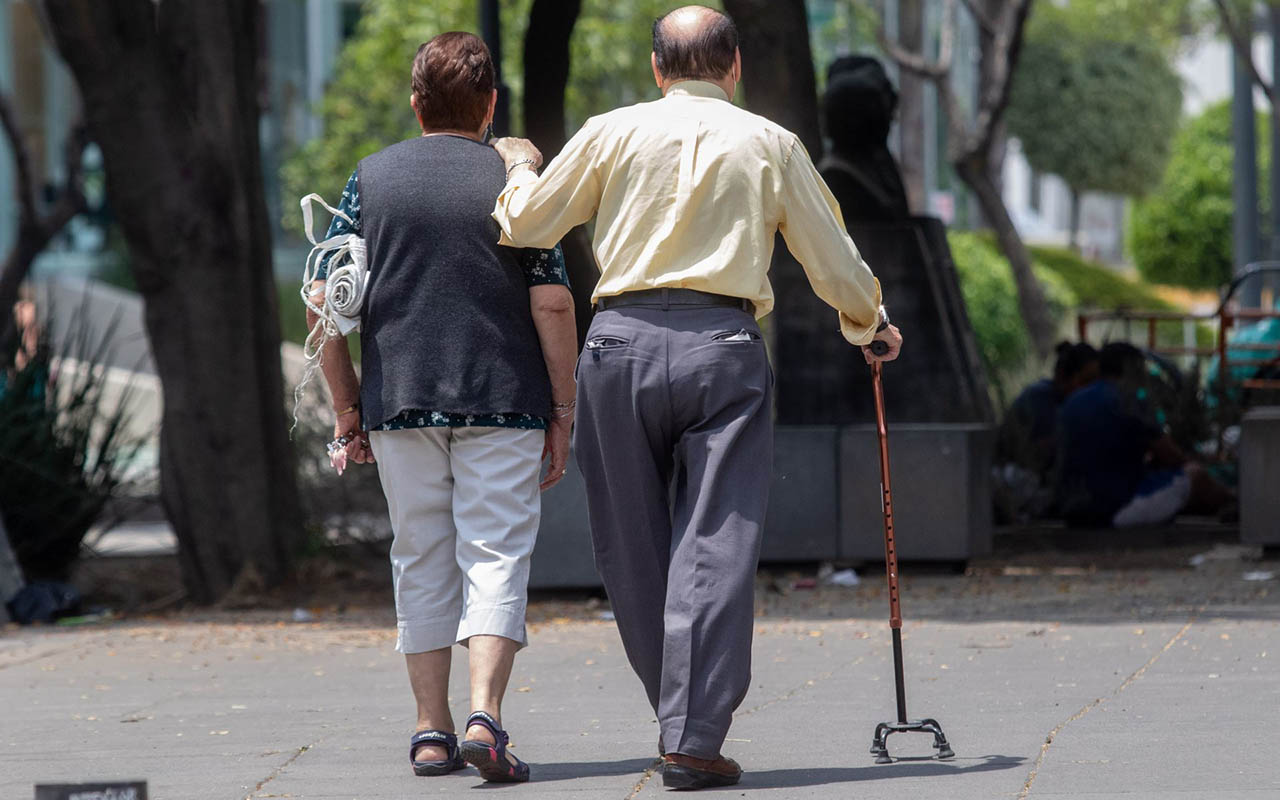 “México se encuentra en fase crítica de envejecimiento”, alertan especialistas