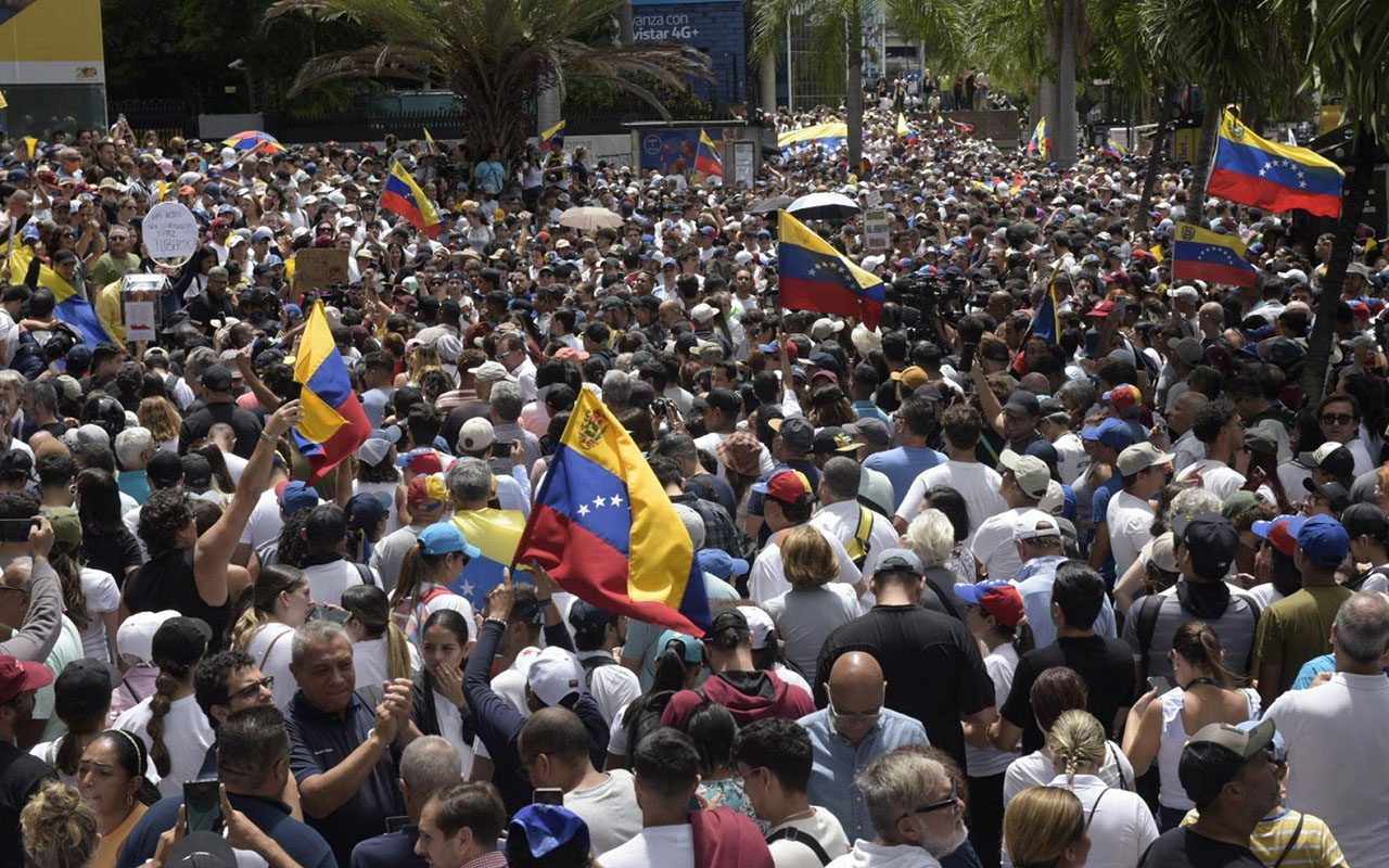 Iglesia venezolana pide transparencia en resultados electorales y mantener la fe