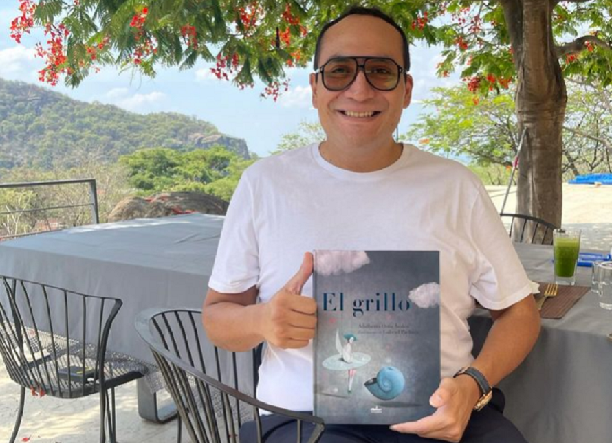 El escritor mexicano Adalberto Ortiz Ávalos, autor de Las luciérnagas y El mejor día, regresa a la literatura infantil con su nuevo libro, El grillo