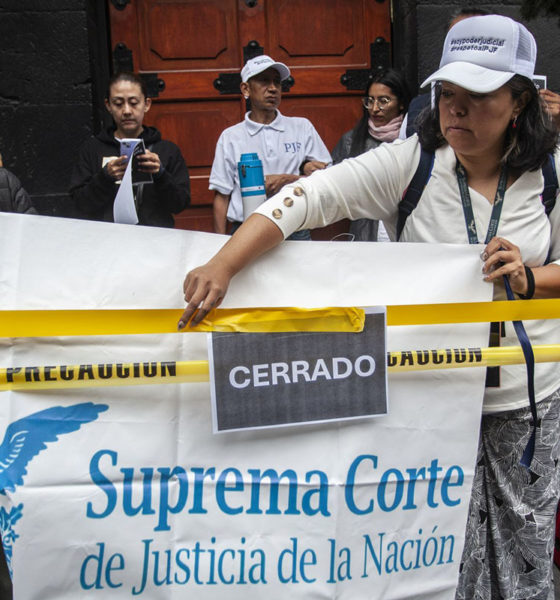 Protesta en SCJN: Trabajadores realizan clausura simbólica, Ministros responden con día inhábil