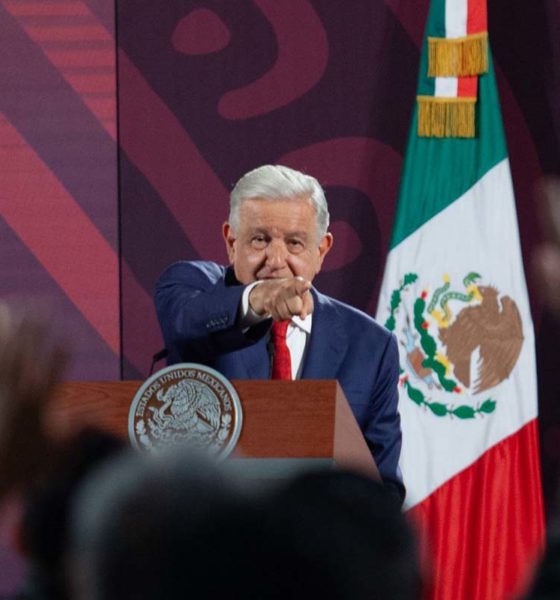 AMLO subraya papel de la escuela como extensión de la familia en medio de visita a México del Vaticano