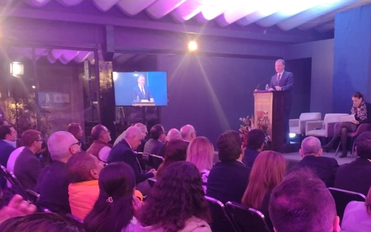 En el marco del relanzamiento de la Escuela de Líderes Católicos en la Ciudad de México, José Antonio Lozano Díez, presidente de la Junta de Gobierno de la Universidad Panamericana y del IPADE, urgió a combatir el odio y fomentar el diálogo.