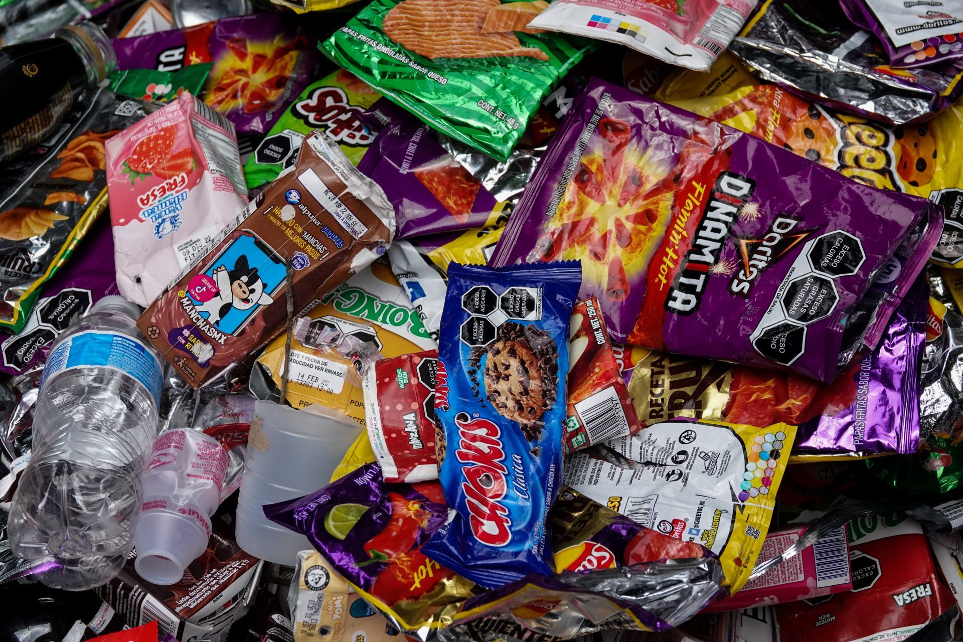 Comida chatarra en escuelas