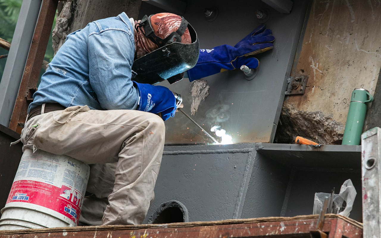 Iglesia exige condiciones laborales dignas para trabajadores