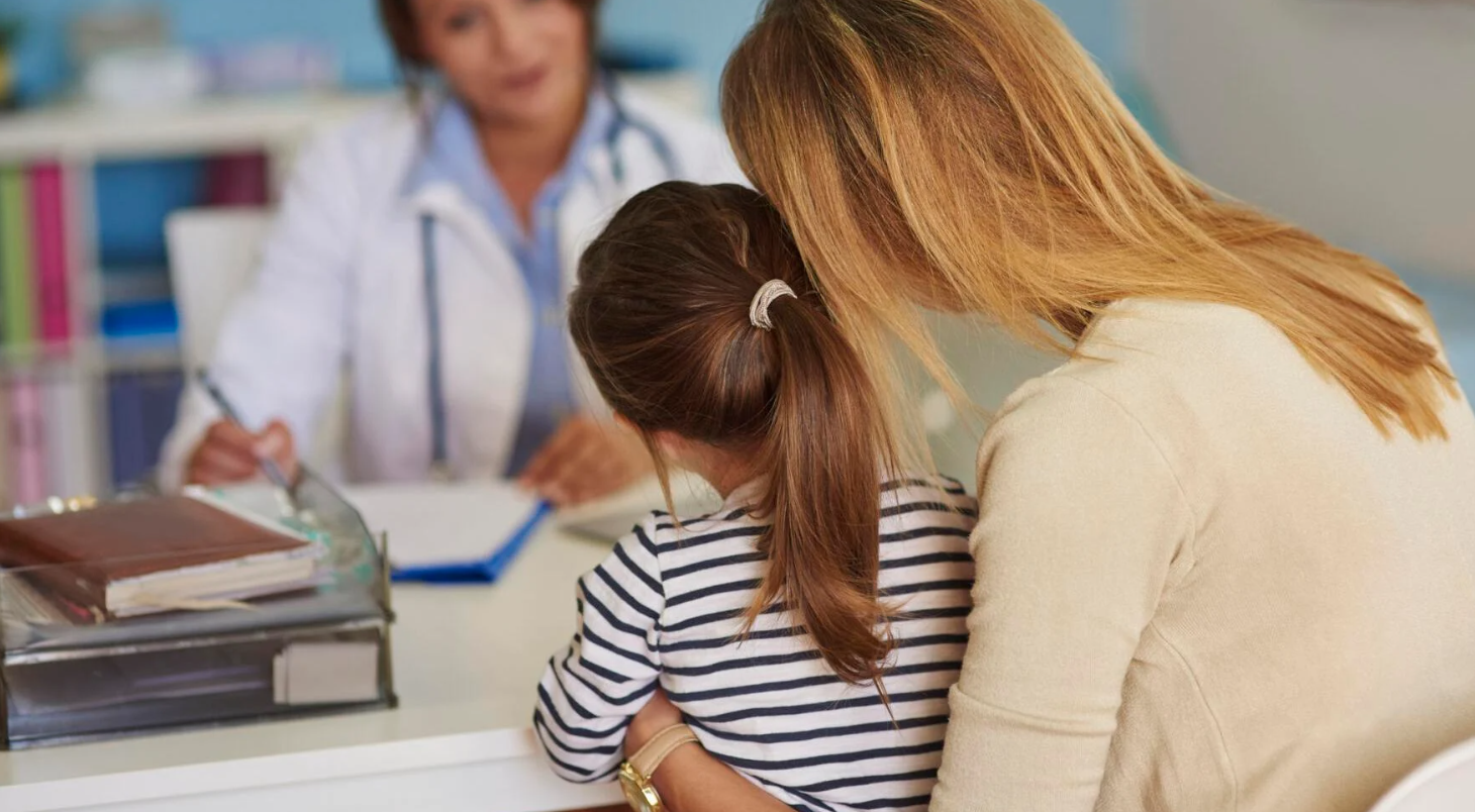 dónde tramitar gratis el certificado médico gratuito 2025