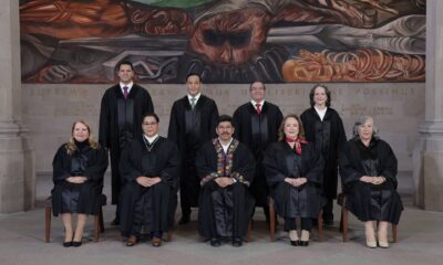 CIUDAD DE MÉXICO, 01SEPTIEMBRE2025.- Integración de la nueva Suprema Corte de Justicia de la Nación (SCJN): Hugo Aguilar Ortiz, ministro presidente, junto a los ministros Loretta Ortiz Ahlf; Lenia Batres Guadarrama; Yasmín Esquivel Mossa; María Estela Ríos González; Arístides Rodrigo Guerrero García; Giovanni Azael Figueroa Mejía; Irving Espinosa Betanzo y Sara Irene Herrerías Guerra. FOTO: NUEVA SCJN/NO VENTA SOLO USO EDITORIAL/CUARTOSCURO.COM